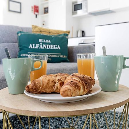 Stylish Flat W/ Gym & Parking By Lovelystay OOporto Extérieur photo